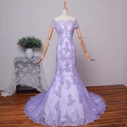 Fitted Style Long Wedding Dress, Long Sleeves..