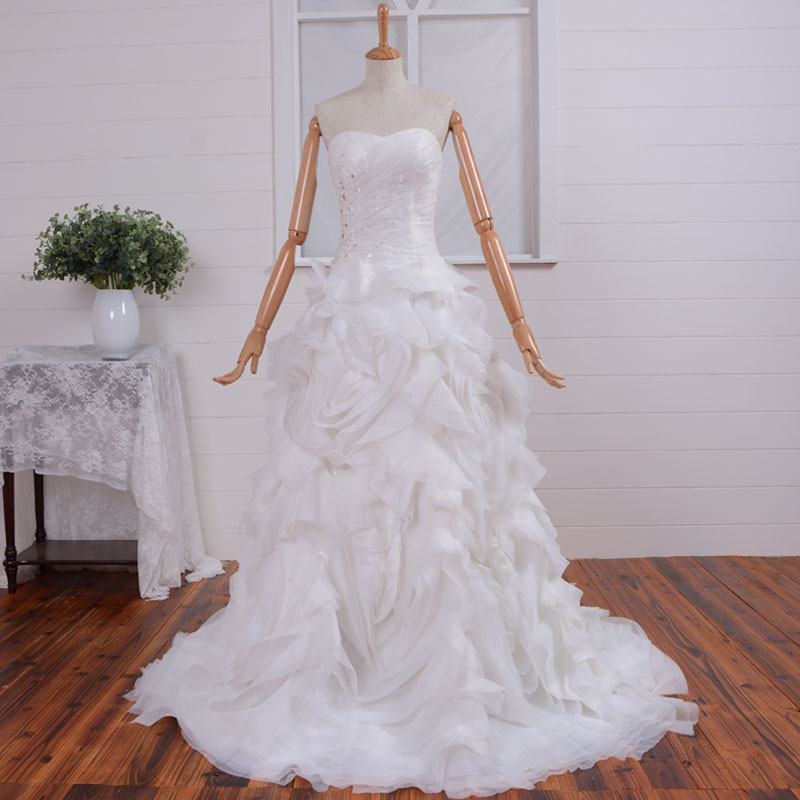 2016 Princess Strapless Sweetheart Neckline Beading Organza Ruffles A-Line Wedding Dresses Wedding Gowns Bridal Dresses Bridal Gowns 